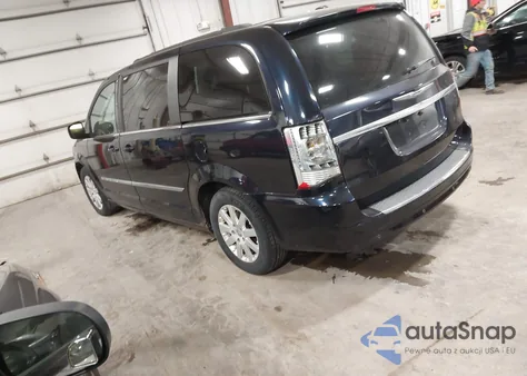2011 Chrysler Town & Country Touring-L from USA, damaged, VIN 2A4RR8DG2BR733124